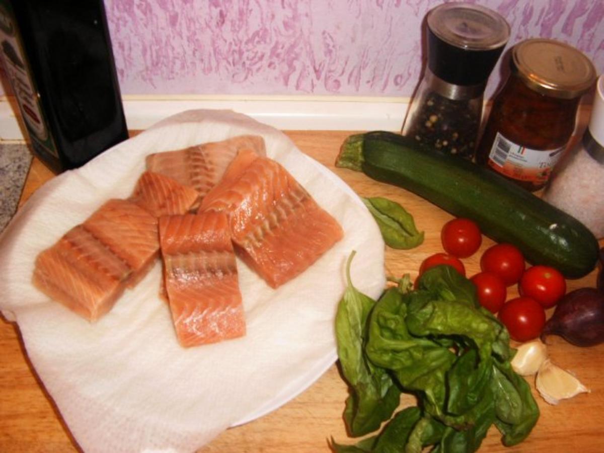 Lachs-Gemüse-Päckchen - Rezept - Bild Nr. 2