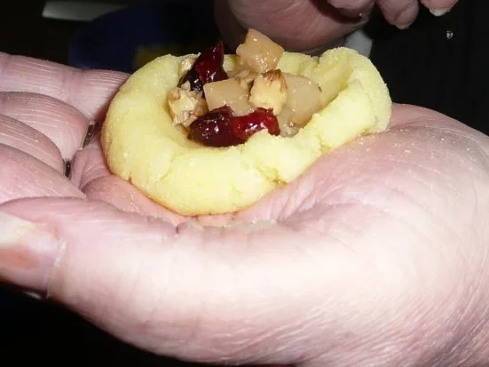 Rezept: Margaret's geheime Kartoffelköschen gefült mit Birnen,Cranberries + Walnuss ! Bild Nr. 4 Margaret's geheime Kartoffelköschen gefült mit Birnen,Cranberries + Walnuss ! - Rezept - Bild Nr. 4