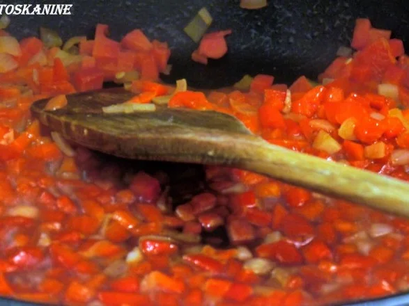 Mediterran gewürzte Hähnchenbrust auf Linsen-Paprika-Gemüse - Rezept - Bild Nr. 14