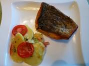 Lachs mit Kartoffelsalat - Rezept