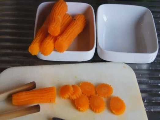 Rezept: Möhrensuppe mit asiatischer Note Bild Nr. 9 Möhrensuppe mit asiatischer Note - Rezept - Bild Nr. 9