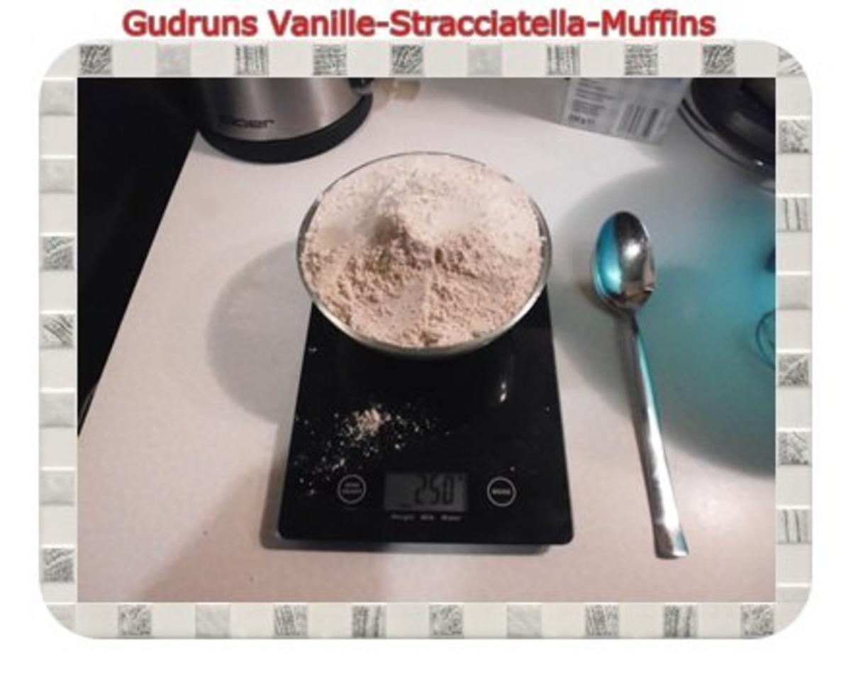 Muffins: Vanille-Stracciatella-Muffins - Rezept - Bild Nr. 3