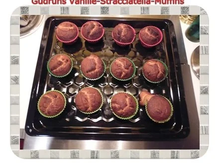 Muffins: Vanille-Stracciatella-Muffins - Rezept - Bild Nr. 10