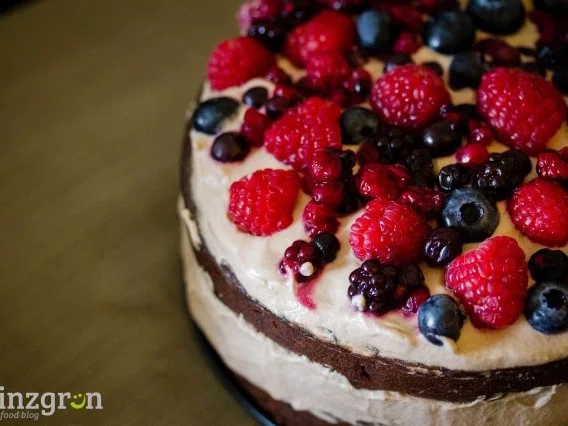 Rezept: Beerenstarkes Schoko-Guinness-Törtchen Bild Nr. 2 Beerenstarkes Schoko-Guinness-Törtchen - Rezept - Bild Nr. 2