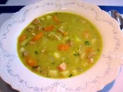 Erbsensuppe - ideal für kühle Herbsttage - Rezept