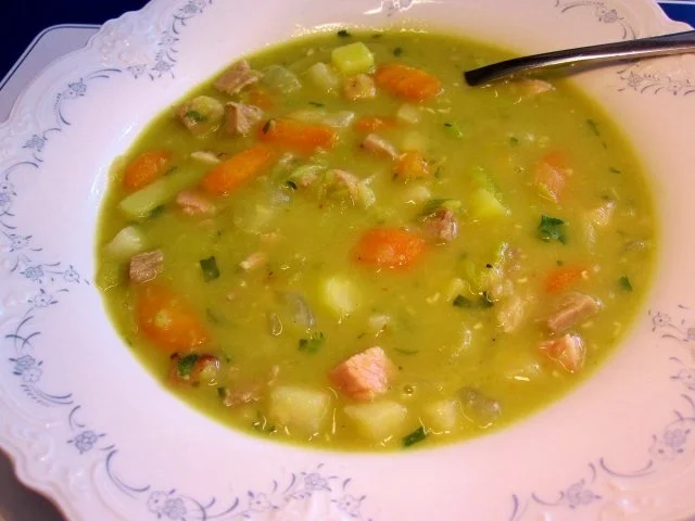 Erbsensuppe - ideal für kühle Herbsttage - Rezept - Bild Nr. 8