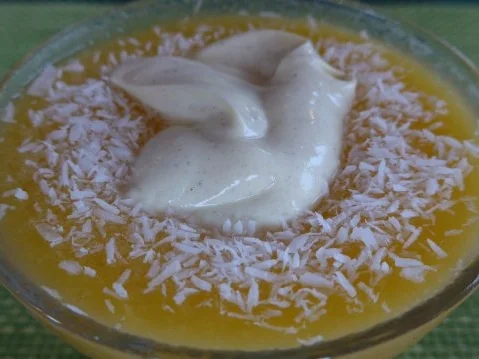 Rezept: Dessert : Mangomus an Vanilie-Quark nach Budwig Bild Nr. 2 Dessert : Mangomus an Vanilie-Quark nach Budwig - Rezept - Bild Nr. 2