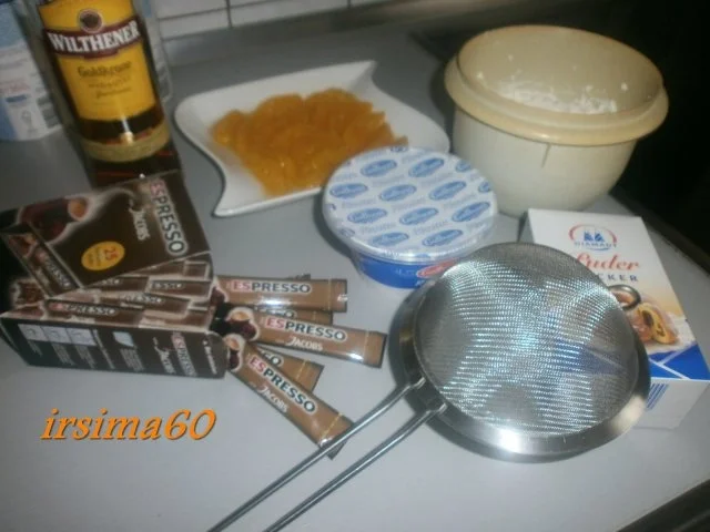 Rezept: Espresso – Creme mit beschwipsten Orangenfilets Bild Nr. 4 Espresso – Creme mit beschwipsten Orangenfilets - Rezept - Bild Nr. 4