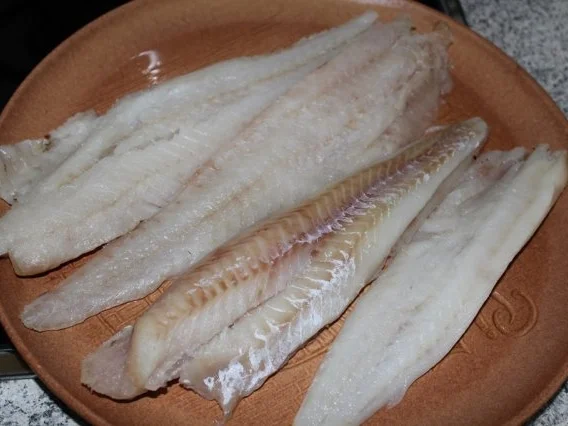 Fischboulette, Fischfrikadelle, Fischhuller, Fischtätschli, Fischpflanzerl, Fischküchle - Rezept - Bild Nr. 3