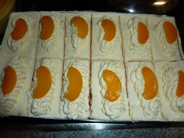Torten: Pfirsich-Sahneschnitten - Rezept - Bild Nr. 15