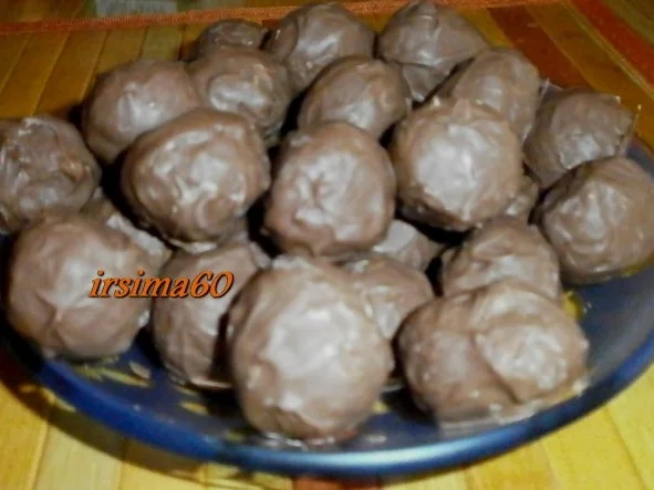 Rezept: Himbeer- Trüffel Bild Nr. 8 Himbeer- Trüffel - Rezept - Bild Nr. 8