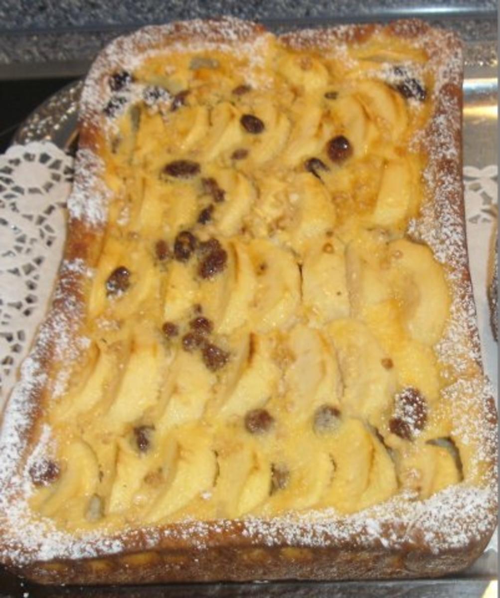 Mini - Apfelkuchen mit Rahmguss im Doppelpack - Rezept - kochbar.de