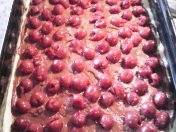 Rezept: Kirschkuchen nach Art einer Donauwelle Bild Nr. 3 Kirschkuchen nach Art einer Donauwelle - Rezept - Bild Nr. 3