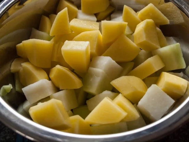 Suppenküche: Kohlrabi-Knoblauch-Suppe - Rezept - Bild Nr. 4