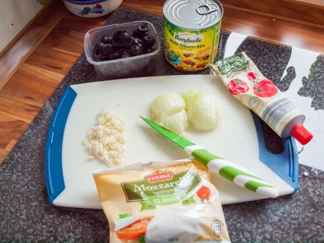 Röstiecken unter Hack-Olivendecke - Rezept - Bild Nr. 3