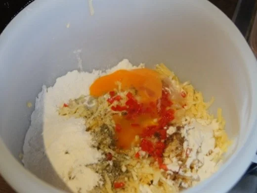 Rezept: Minutensteaks mit Kartoffelpufferpanade, Selleriepüree und Tatarska omacka Bild Nr. 4 Minutensteaks mit Kartoffelpufferpanade, Selleriepüree und Tatarska omacka - Rezept - Bild Nr. 4