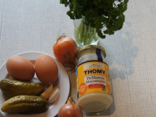 Rezept: Minutensteaks mit Kartoffelpufferpanade, Selleriepüree und Tatarska omacka Bild Nr. 12 Minutensteaks mit Kartoffelpufferpanade, Selleriepüree und Tatarska omacka - Rezept - Bild Nr. 12