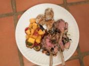 Gegrilltes Lammkarree, Gemüsetrio aus Butternut, Tomaten, Auberginen, Miliepap-Bällchen - Rezept