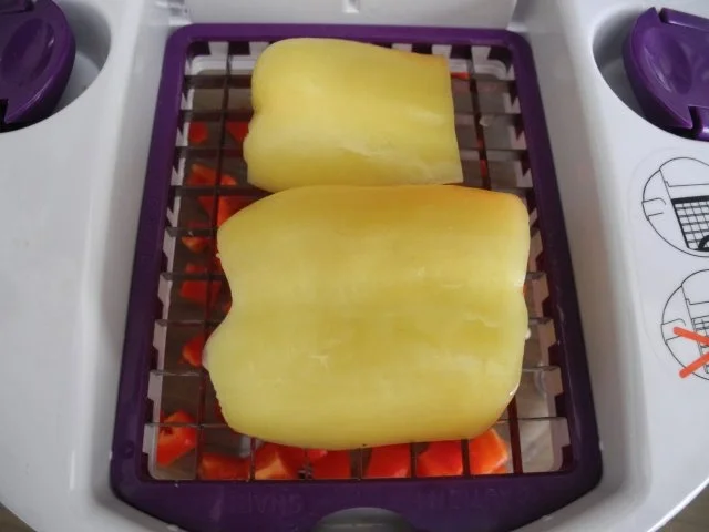 Gemüse - Quartett in Aubergine gewickelt an Tomatensugo - Rezept - Bild Nr. 7