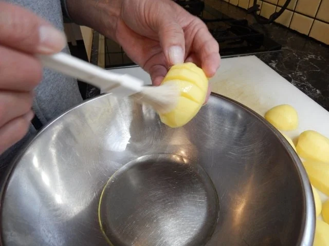 Schweinefilet im Speckmantel mit Kartoffeln - Rezept - Bild Nr. 3