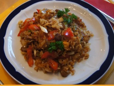 Asia-Wok mit Nürnberger Rostbratwürstchen - Rezept