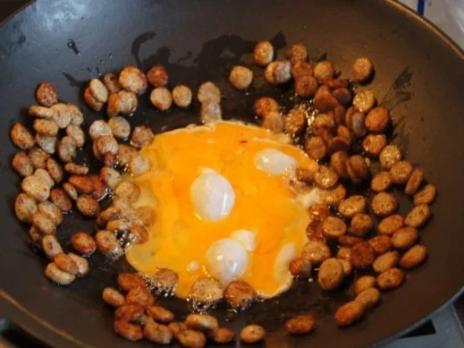 Asia-Wok mit Nürnberger Rostbratwürstchen - Rezept - Bild Nr. 6