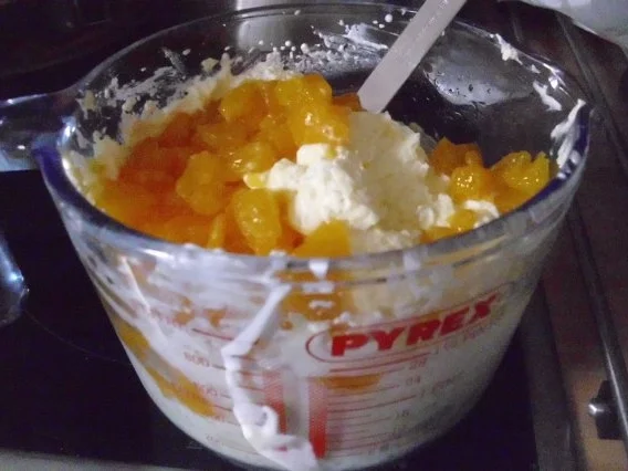 Rezept: Schmand - Mandarinen Torte Bild Nr. 5 Schmand - Mandarinen Torte - Rezept - Bild Nr. 5