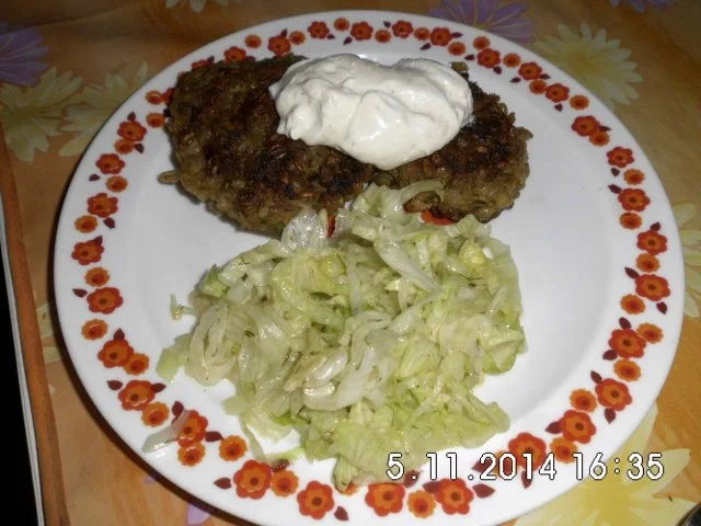 Grünkernküchle mit Knoblauchdip - Rezept