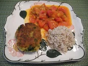 Rezept: Paprika - Porree - Gemรผse mit Naturreis und Bratlingen Paprika - Porree - Gemรผse mit Naturreis und Bratlingen - Rezept