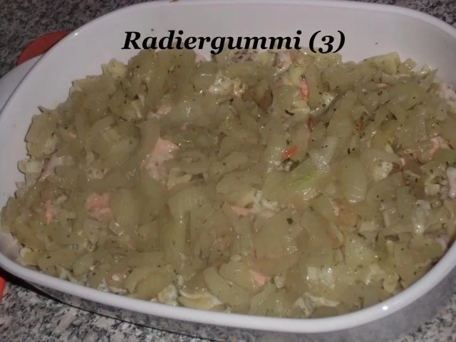 Auflauf - Fisch : Räucherlachs - Nudeln in Cremesoße mit vielen Kräutern - Rezept - Bild Nr. 3