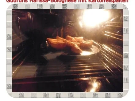 Hackfleisch: Harissa-Bolognese mit Kartoffelspalten - Rezept - Bild Nr. 10