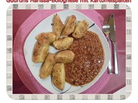 Hackfleisch: Harissa-Bolognese mit Kartoffelspalten - Rezept - Bild Nr. 13