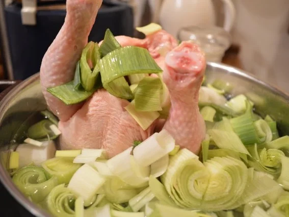 Rezept: Schwerer Eintopf Bild Nr. 3 Schwerer Eintopf - Rezept - Bild Nr. 3