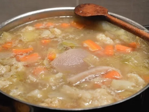 Rezept: Schwerer Eintopf Bild Nr. 6 Schwerer Eintopf - Rezept - Bild Nr. 6