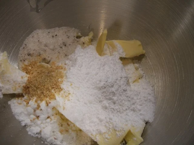 Backen: Südtiroler Apfelstrudel - eine süße Verführung    **** für Geli zum Geburtstag**** - Rezept - Bild Nr. 3