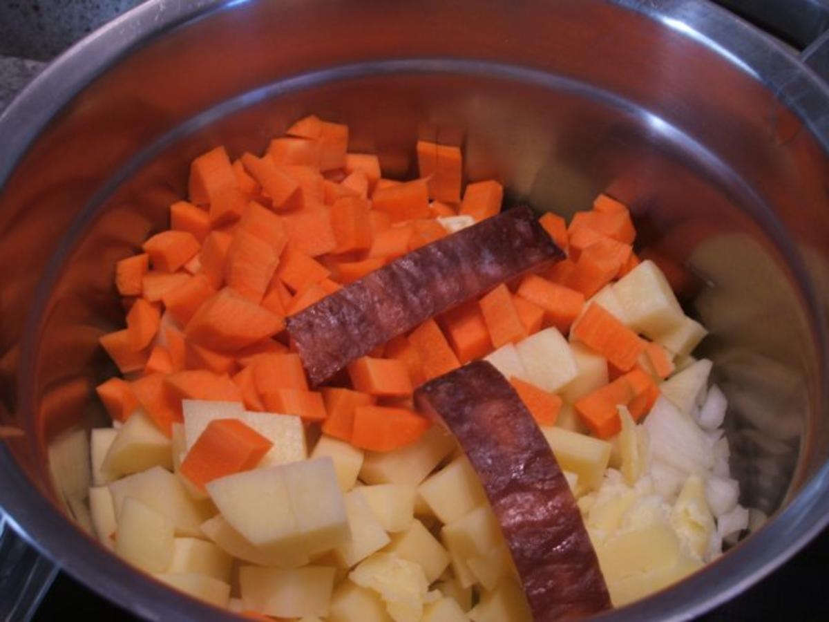 Suppen: Mein Kartoffeleintopf - Rezept - Bild Nr. 3