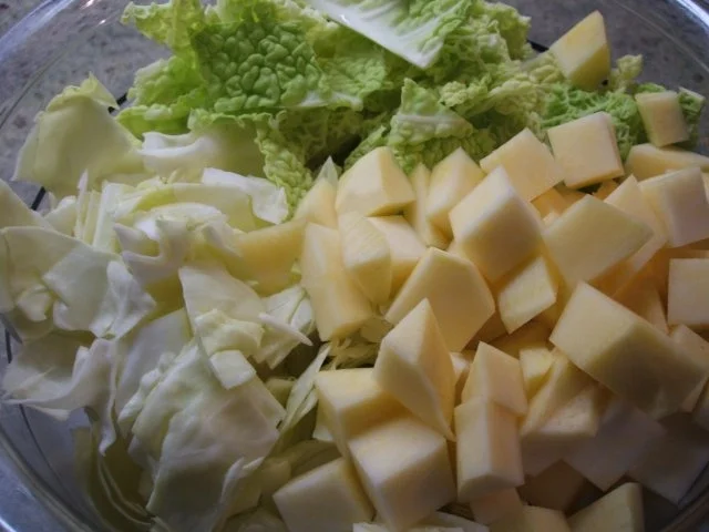 Suppen: WWW - Weißkohl, Wirsing, Wruken mit Lammfleisch - Rezept - Bild Nr. 5