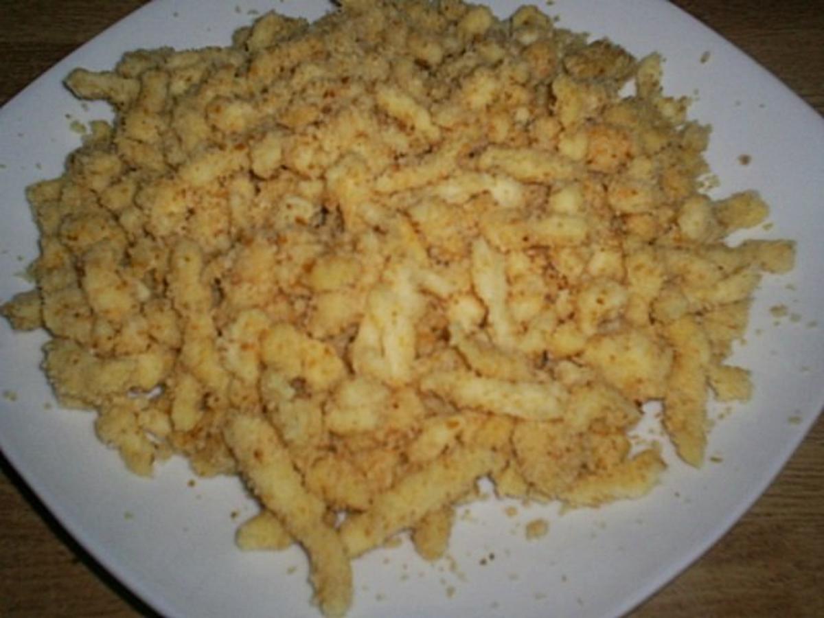 Quarkspätzle mit Zuckerbrösel - Rezept - kochbar.de