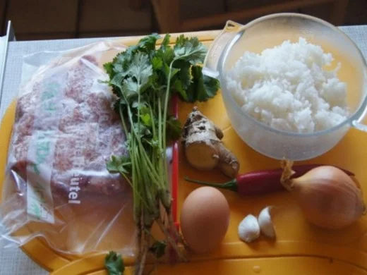 Rezept: Reis-Mett-Bällchen Bild Nr. 2 Reis-Mett-Bällchen - Rezept - Bild Nr. 2