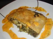 SPINATSTRUDEL MIT SCHAFKÄSE - Rezept