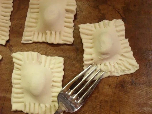 Rezept: Schokobons im Blätterteig Bild Nr. 9 Schokobons im Blätterteig - Rezept - Bild Nr. 9