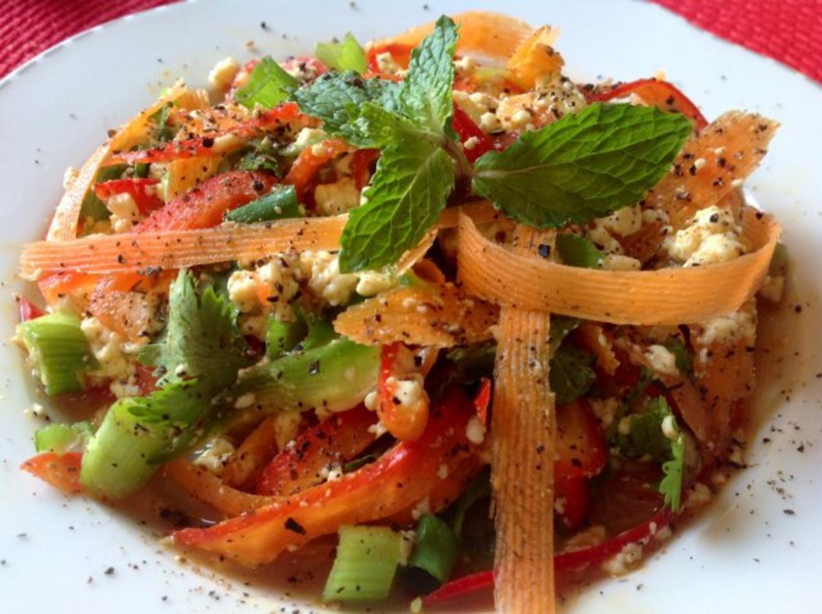 Asiatischer Rohkostsalat Mit Seidentofu Rezept Kochbar De