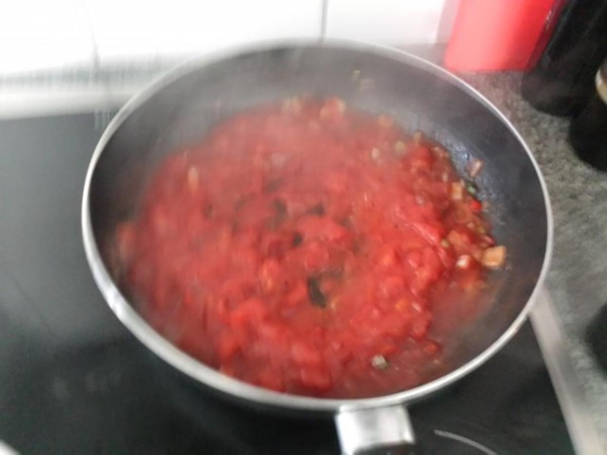 Muscheln mit pikanter Tomatensauce - Rezept - Bild Nr. 3