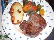 Fleisch: Angusfilet und Angussteak mit Backkartoffeln - Rezept