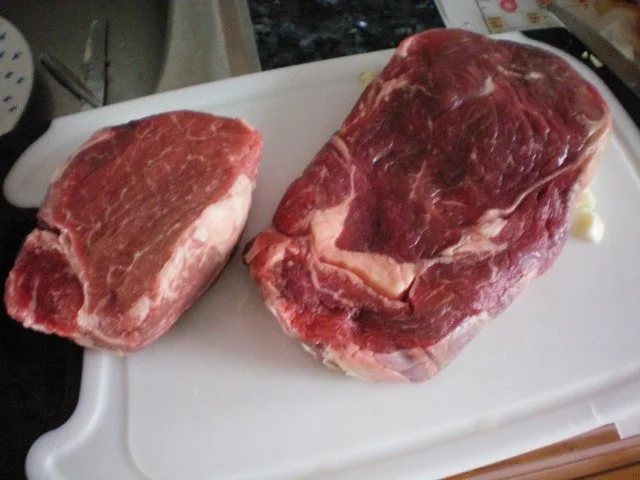 Rezept: Fleisch: Angusfilet und Angussteak mit Backkartoffeln Bild Nr. 2 Fleisch: Angusfilet und Angussteak mit Backkartoffeln - Rezept - Bild Nr. 2