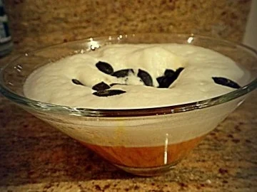 Vorspeise: Kürbis-Suppe mit Schaumhäubchen - Rezept