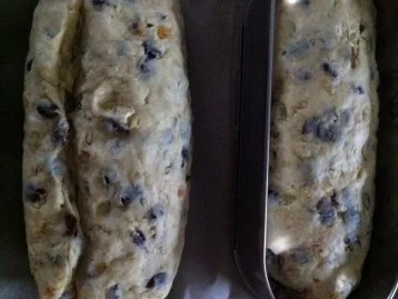 Rezept: Erzgebirgischer Weihnachtsstollen Erzgebirgischer Weihnachtsstollen - Rezept
