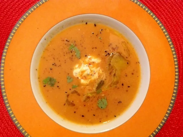 Rezept: Rote Linsensuppe mit Creme fraîche Bild Nr. 4 Rote Linsensuppe mit Creme fraîche - Rezept - Bild Nr. 4