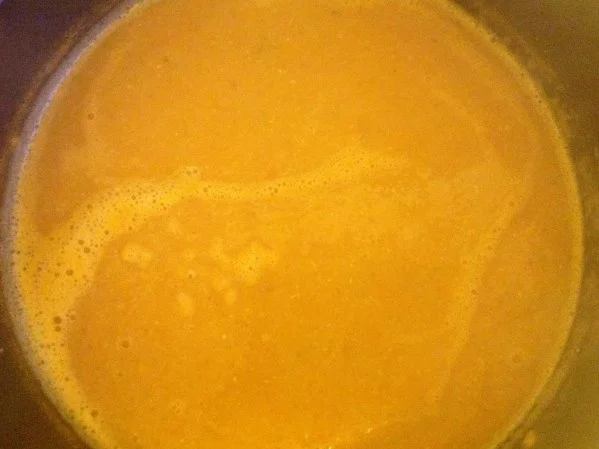 Rezept: Rote Linsensuppe mit Creme fraîche Bild Nr. 8 Rote Linsensuppe mit Creme fraîche - Rezept - Bild Nr. 8