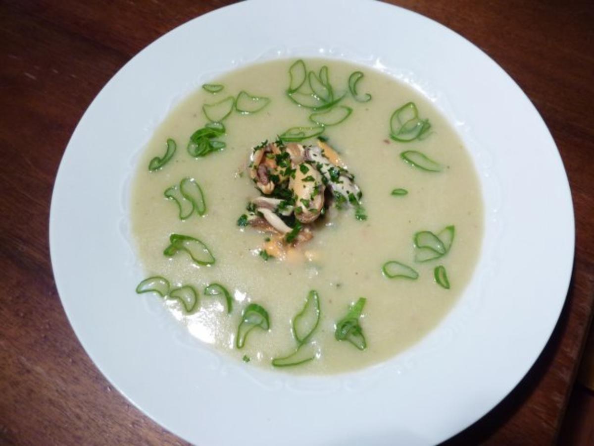 Blumenkohlsuppe  mit  Miesmuscheln - Rezept